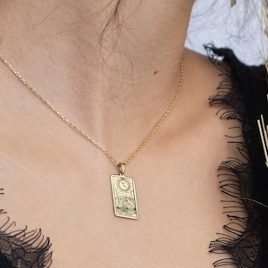 Der Mond Tarot Karte Halskette mit Box Kette 14k Solid Gelb Gold Schmuck Kleine Gold Medaillon Halskette Gothic Schmuck Freundin Geschenke