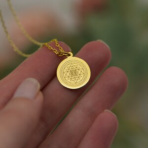 14K Solid Gold Sri Yantra Necklace - Sacred Geometry Pendant, Spiritual Meditation Jewelry, Energy Healing Amulet, Yoga Gift for Mindfulness image 3