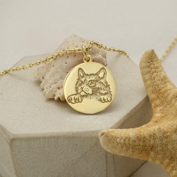 14k Solid Gold Cat Necklace – Custom Engraved Pet Portrait