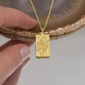 LOVE Queen of Hearts Coin Necklace main image 1
