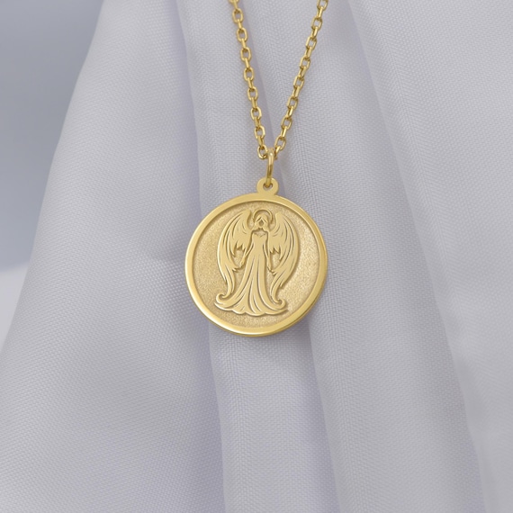 Necklaces of Guardian of the Spirit Guardian Angel Wings Cross