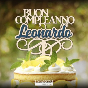 Cake topper in legno Buon Compleanno personalizzabile con nome I Maestri Made in Italy