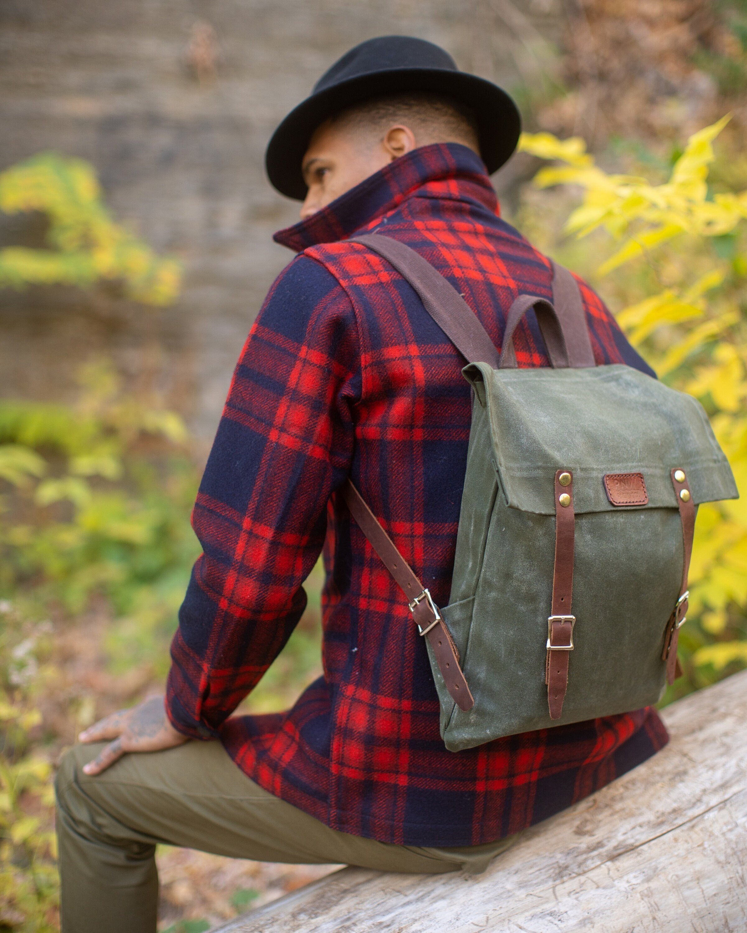 waxed canvas backpack bushcraft