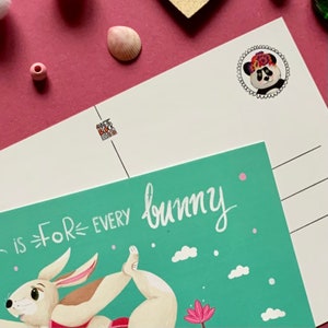 Yoga is for every Bunny Postcard zdjęcie 5