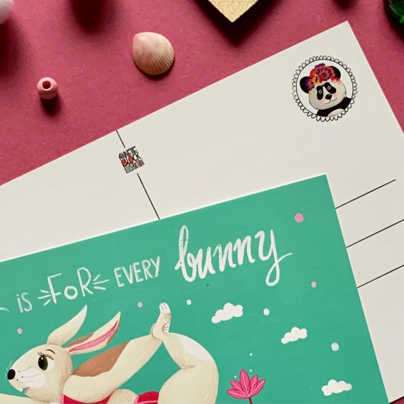 Yoga is for every Bunny Postcard zdjęcie 5