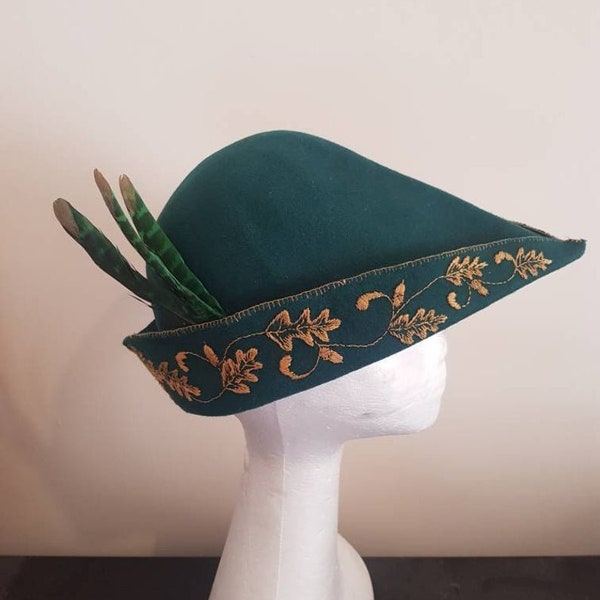 Chapeau médiéval en feutre personnalisé / chapeau a bec / bycocket / chapeau Robin des bois, fabriqué sur commande