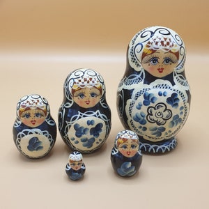 Etsy russian nesting dolls top