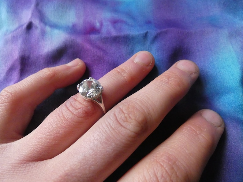 Vintage Cubic Zirconia 925 Silver Engagement Ring