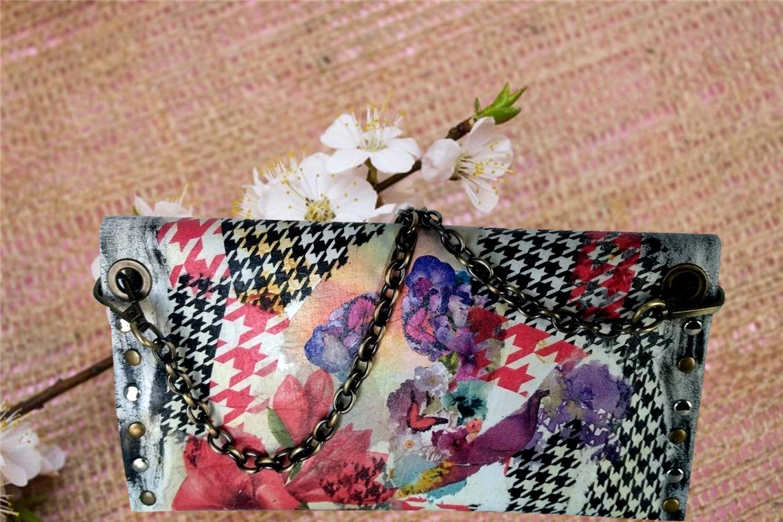 Decoupage leather / Upcycled leather bag / Checkered bag / Etsy