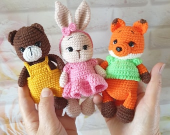 Conjunto de brinquedos de animais de crochê feitos à mão - urso, coelho e raposa, 5,5 polegadas.