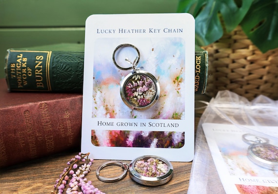 Lucky Heather Keyring Scottish Gift Real Pressed Flower Keychain Good Luck Charm Scotland Souvenir Home Grown in Scotland with love