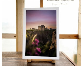Verano en el Castillo de Dunnottar, Escocia. Fotografía de paisaje firmada por el artista (tamaño A4).