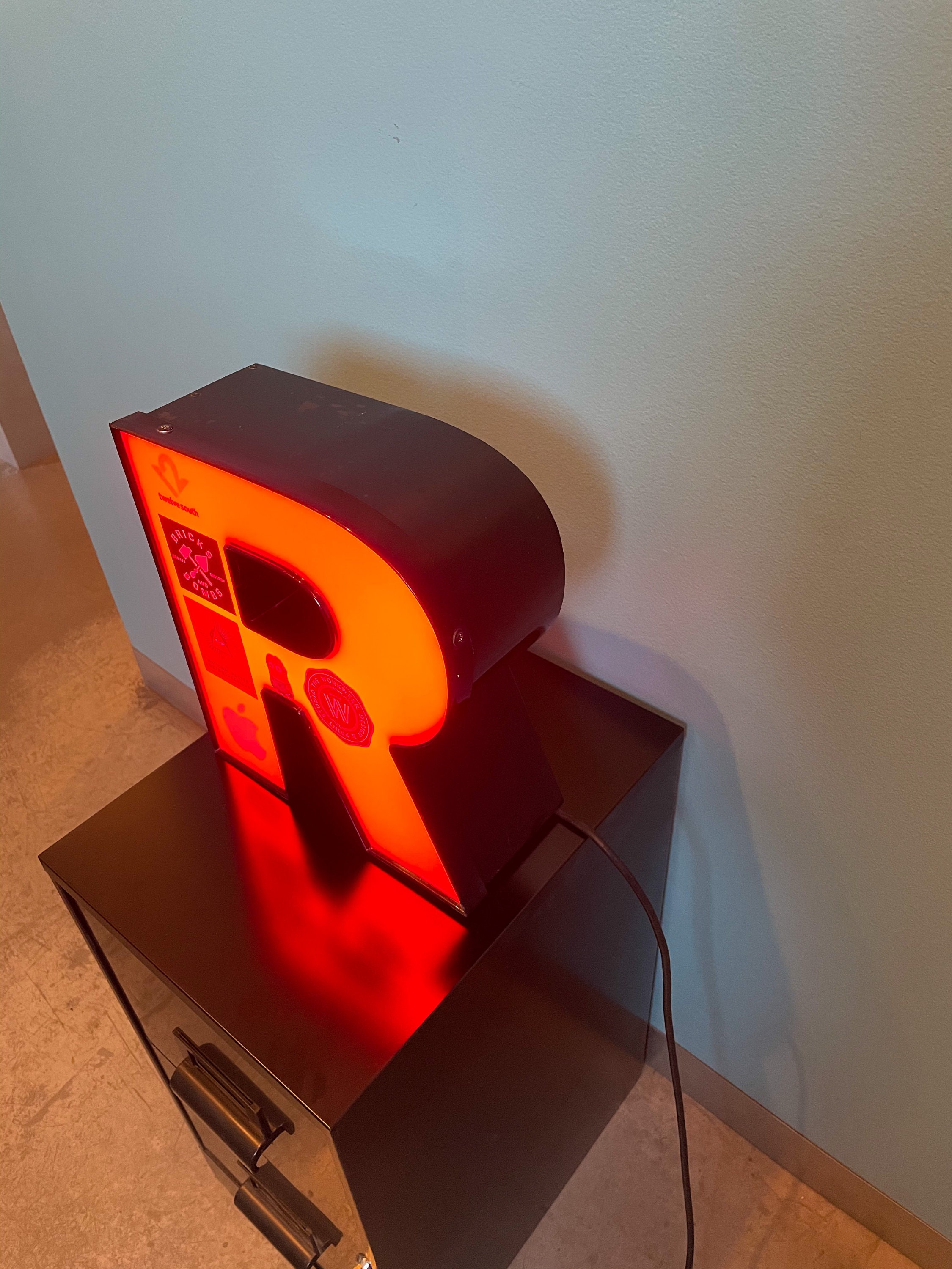 Instant Display Letter R LED Channel Letter 'R' With Stickers - Etsy
