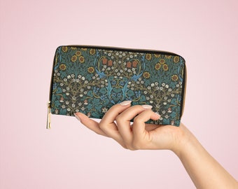 Zipper Wallet - William Morris Pattern  - Clutch - Purse - credit card holder - vintage pattern - gifts for her - Famous Artist