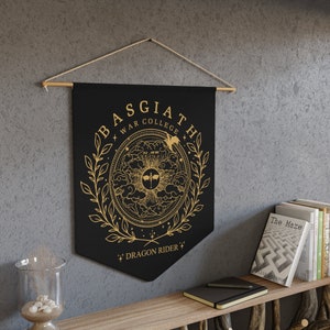 Pennant - The Fourth Wing - Dragon - Tairn, Adarna - Xaden, Violet - The Iron Flame - Basgiath War College V2 - Home Decor - Wall Art Poster