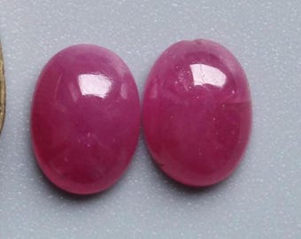 Coppia di rubini, rubino rosso naturale AAA++, cabochon ovale liscio e lucidato, pietra preziosa sciolta, coppia di rubini ovali sciolti per la creazione di gioielli, 6 x 8 mm, 3,85 ct