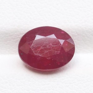 9 x 7 MM naturlig rubin fasetterad ädelsten, röd rubinkristall, naturlig rubin smaragdslipad fasetterad, rubin fasetterad oval rubinringslipad ädelsten 2,60 ct