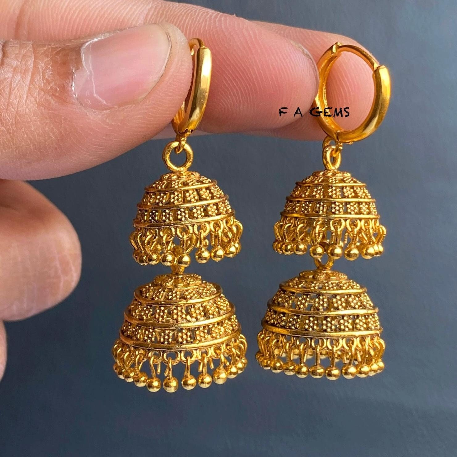 Gouden Jhumka-oorbellen • 20k verguld • Mini Jhumki-oorbellen • Oorbellen Indiase stijl • Jhumka-oorbellen in Rajasthaanse stijl • Hoopsoorbel