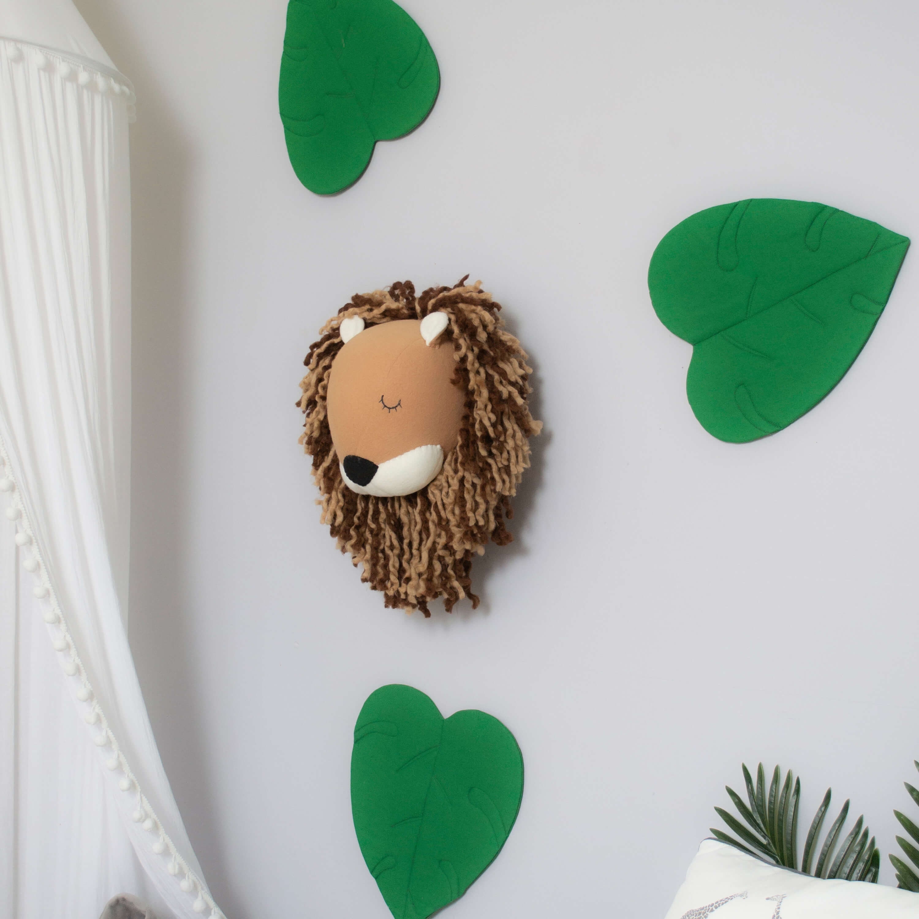 Lion 3D Wall Head Mount Nursery Decor Kids Animal Head Hanging Baby Shower Gift