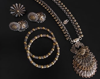 Geoxideerde Indiase sieradenset: tweekleurige ketting, jhumki, ring en armbanden
