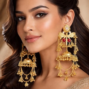 Lichtgewicht nieuw gelanceerde designerketting Ghungroo Jhumkas High-trend gouden oorbellen Kasjmierpatroon Jhumkas