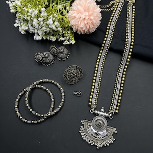 Traditionele sieradenset, tweekleurige Indiase geoxideerde set combo van 5 - Navratri feestelijke sieraden, etnische tweekleurige set, goudkleurige sieraden