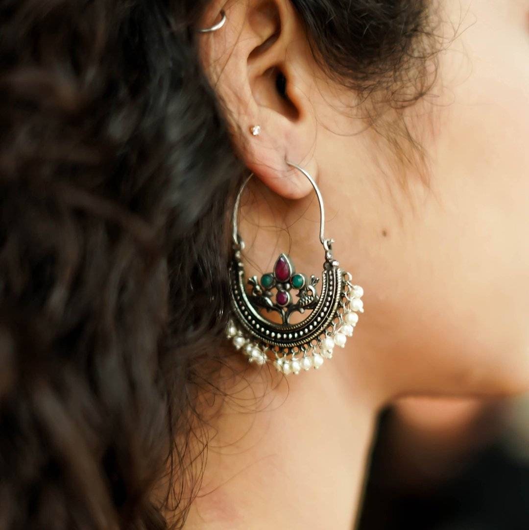 Women's Retro Tassel Indian Earrings Ethnic Ladies Gold Color Bell  Multicolor Beads Tassel Hollow Jhumka Earrings