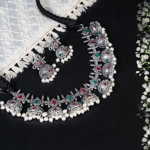 Stone studded jhumki necklace with pearls, Ethnic Oxidised Indian oxidised set, temple jewelry, Handmade Kemp Green red German Silver set