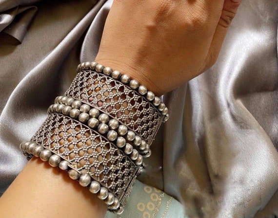 Party wear best sale kada