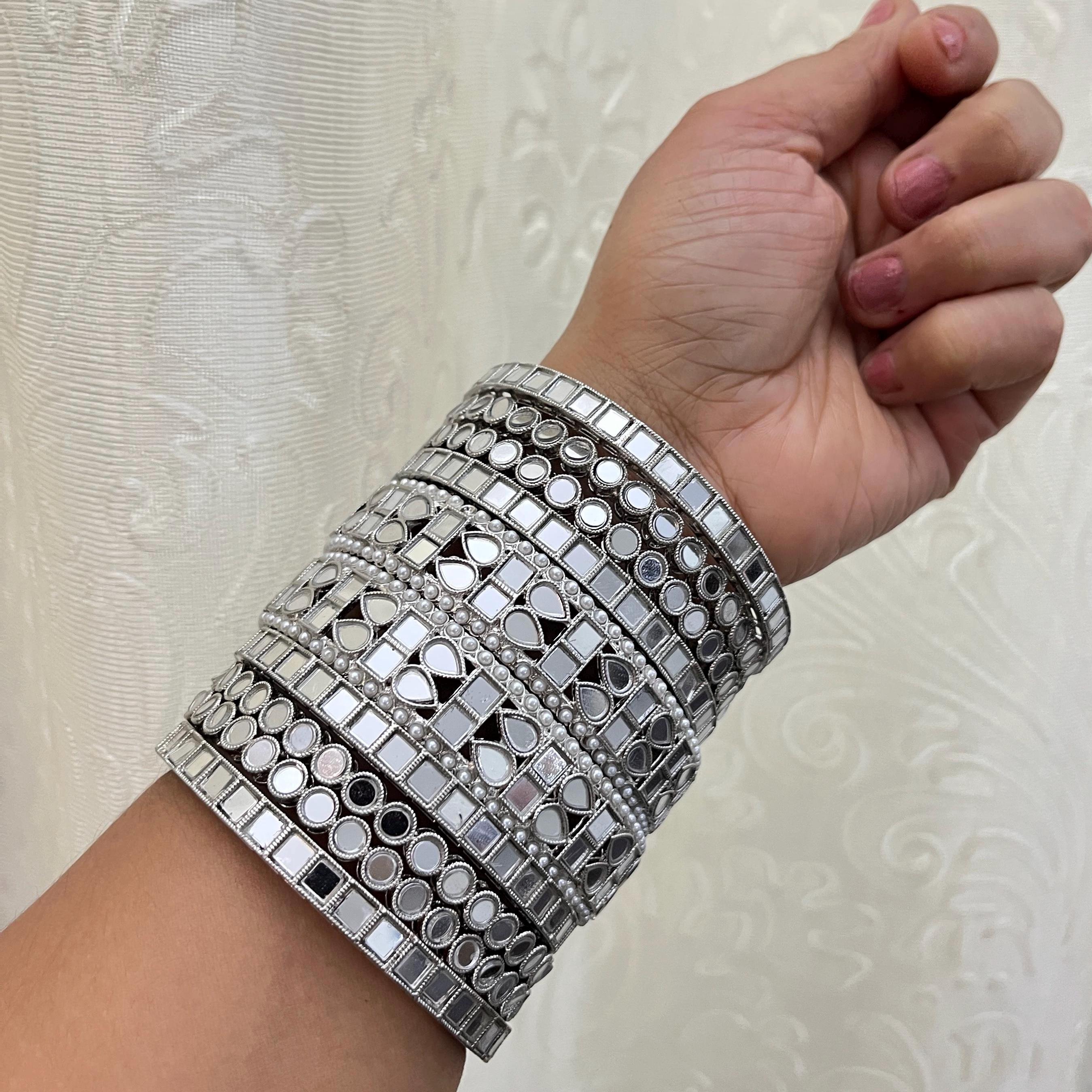 アクセサリー Navajo / silver bangle W. Tahe Navajo Sterling Silver Unisex/Mens/Womens Bangle