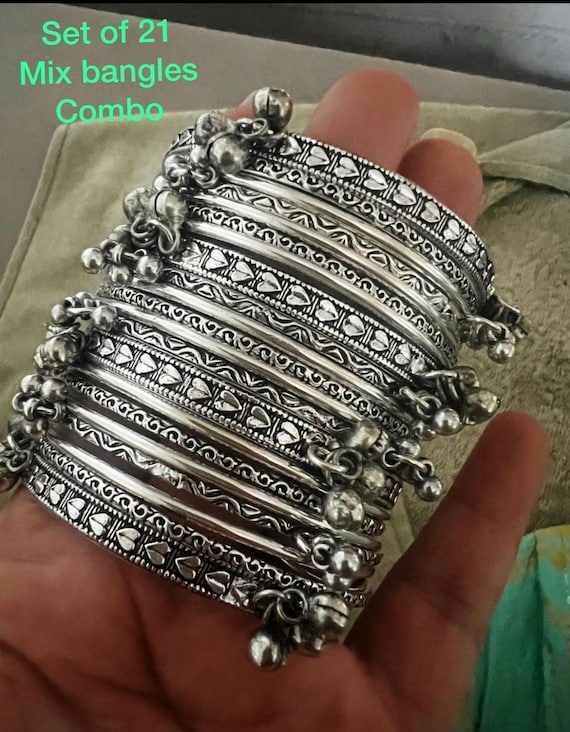 Indian silver bangle bracelet - OMYOKI designer jewelry