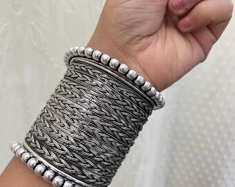 ヴィンテージ　ズニ　シルバーカフ　インレイ ブレスレット オニキス インレイ シルバー カフ オープン 925 ビンテージ ブレスレット