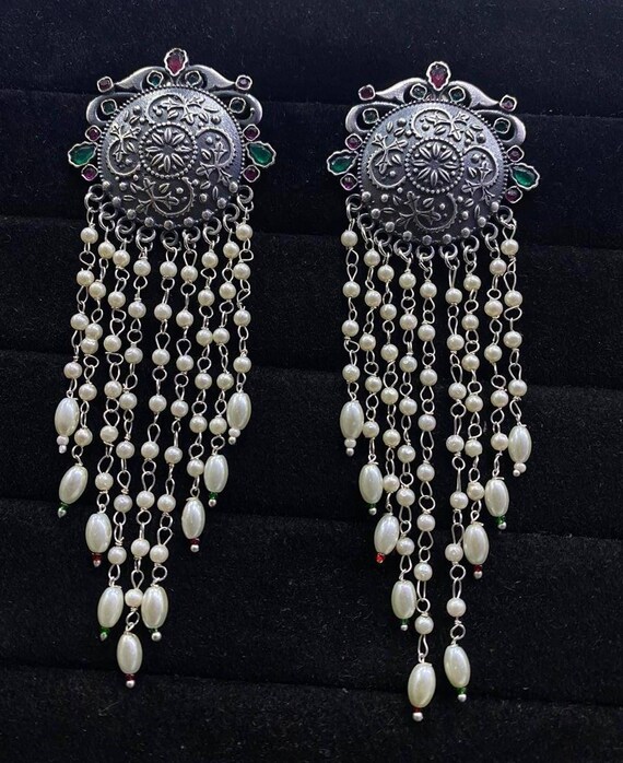 Oxidised pearl earrings Clearance