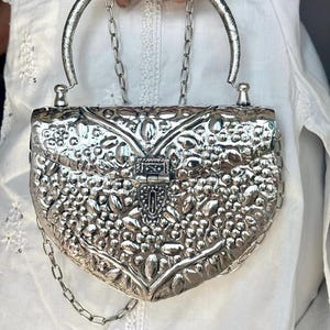 Vintage-Style Oxidised Silver Handbag | Premium Quality Engraved Metal Clutch Bag | Indian Traditional Wedding Purse | Antique Silver Purse