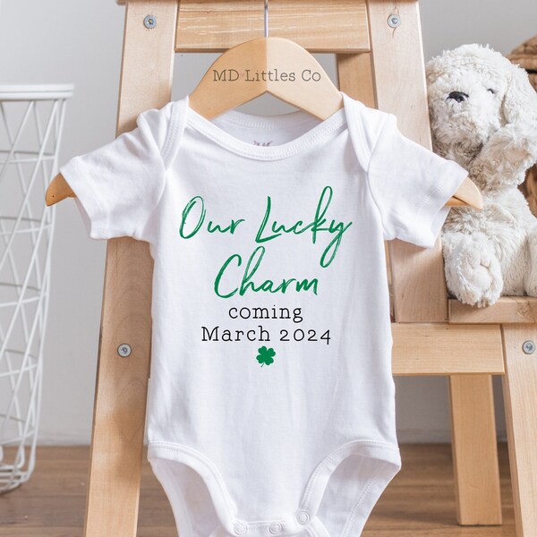 st patricks day baby announcement tshirt mom