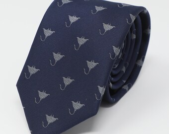 Novelty Manta Ray Sea Animal Necktie 2.75" Wide Men Fancy Animal Tie