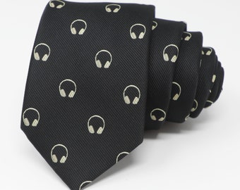 Headphone Pattern Necktie 2.75" Wide Men Fancy Beige Headphone Tie