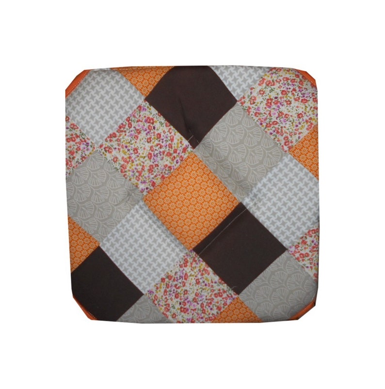 Lot 6 galettes, coussins, dessus, assises de chaise patchwork avec rabats 38x38cm image 1