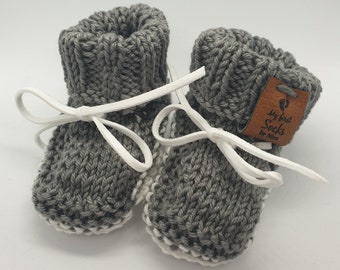 Chaussettes bébé/bottes bébé tricotées, premières chaussettes pour bébés, chaussettes nouveau-nées pour garçons et filles, cadeau de naissance, vêtements bébé tricotés