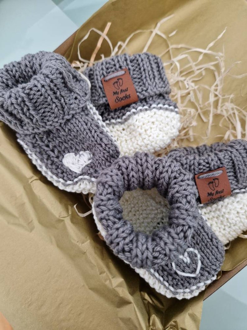 Knitted baby socks/baby boots, first socks for babies, newborn socks for boys and girls, birth gift, knitted baby clothes image 5