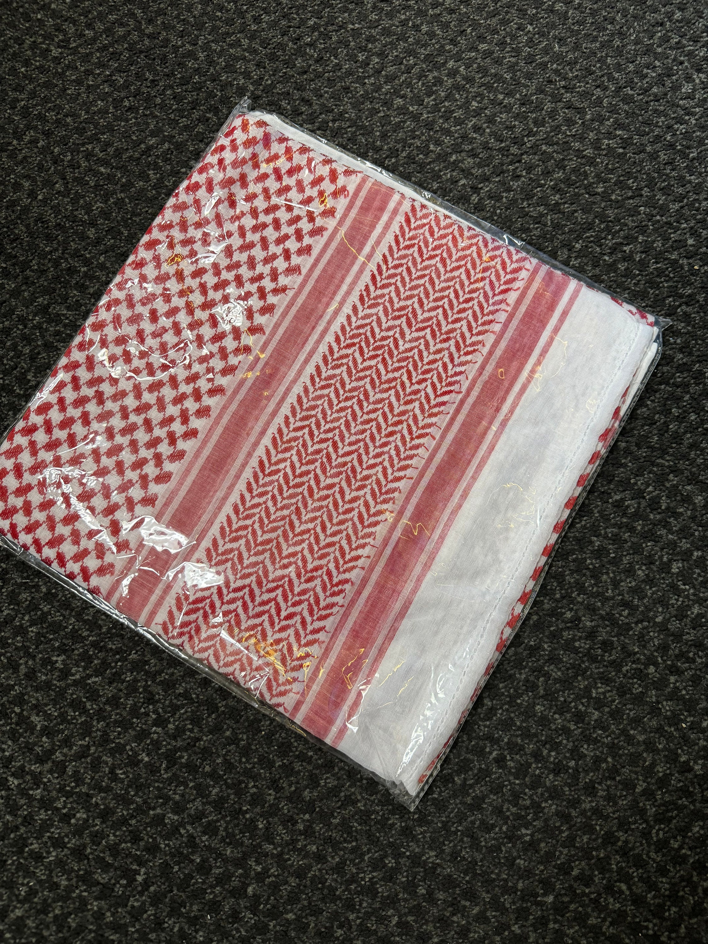 クフィーヤ パレスチナ製(赤)新品 Red keffiyeh - Etsy 日本