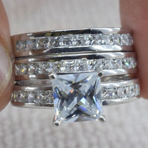 3.00 Ct Princesse Cut VVS1 Moissanite Bague de Fiançailles En Or Blanc 14K Finition / Bague Carrée Assortie