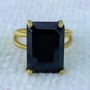 Lab Created Black Spinal Ring, Emerald Cut Ring, Solitaire Ring, Alternative Engagement Ring, Unique Anniversary Ring, Black Stone Rings