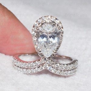 2.20 CTW VVS1 Moissanite Engagement Ring/ Pear Cut Halo Ring/ 14K White Gold Plated Ring/ Anniversary Gift Ring/ Promise Ring/ Proposal Ring