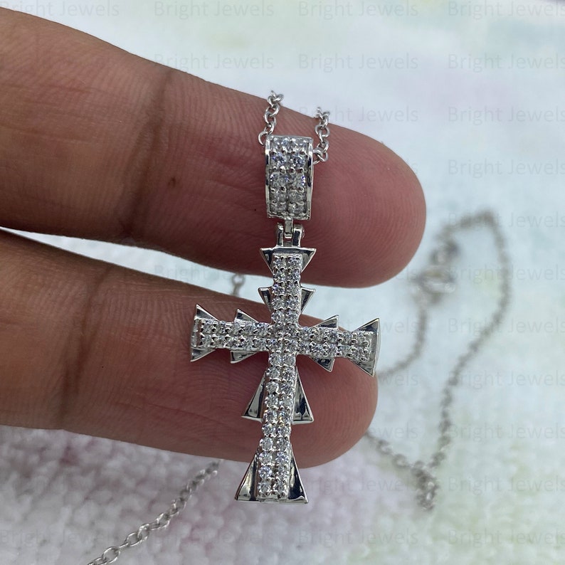 Details about   1.5 ct Round Cut Moissanite Women's Cross Pendant Only 14k White Gold Plated
