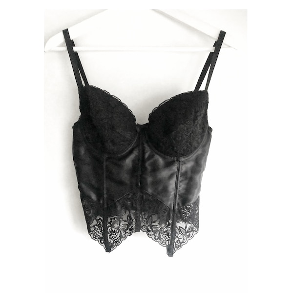 Vintage black lace corset top bustier size eu 85B, us 38B, y2k camisole lingerie