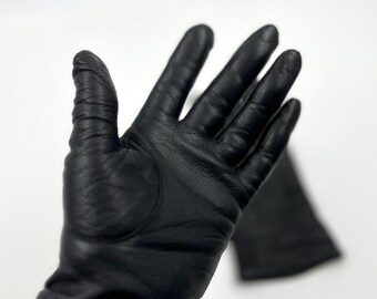 ヴィンテージの黒のレザー手袋（女性用、裏地付き、サイズ7、S