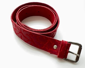 Vintage roter strukturierter schmaler echter Ledergürtel mit Schnalle für Frauen