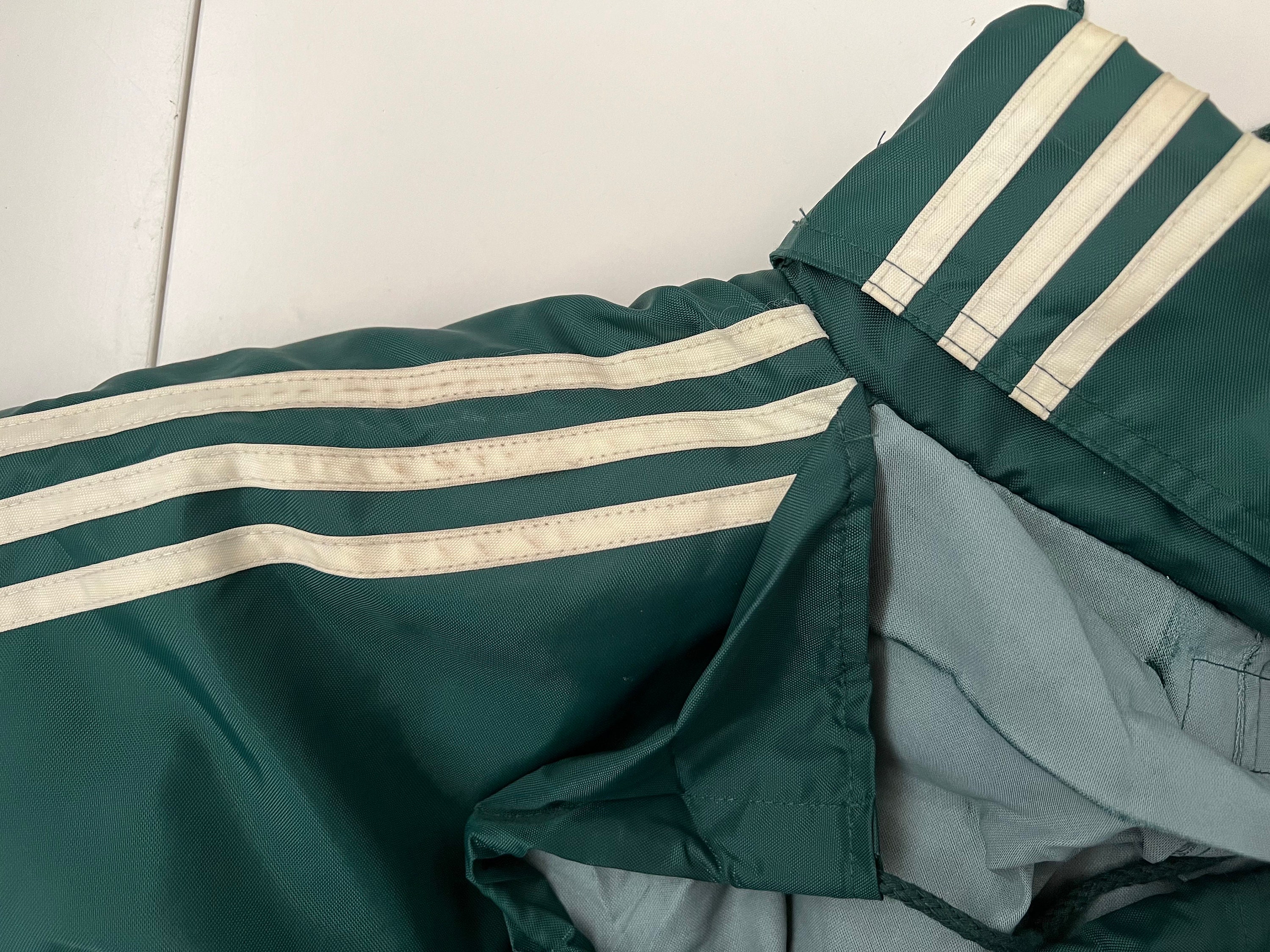 ADIDAS 70s 80s Vintage Windbreaker, Green White Oversized ADIDAS 70s 80s Vintage Windbreaker, Green White Oversized