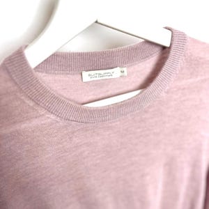 Vintage cashmere jumper soft sweater lavender light purple pullover long sleeves crew neck, size M medium knit simple minimalist sweatshirt